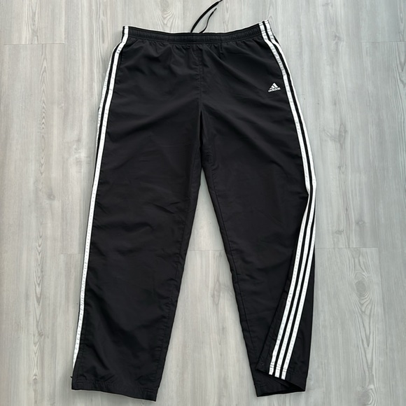 Adidas Athletic Wind Pants Classic Black with White Stripes Women’s Large - Picture 1 of 15